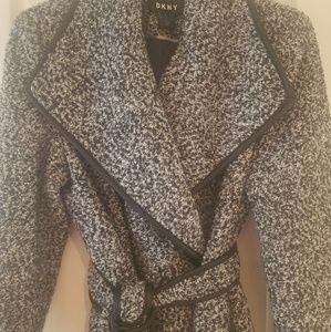 Dress coat w/faux leather trim